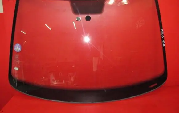 Volkswagen Polo V 6R Front windscreen/windshield window 43R010826