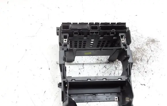Audi A4 S4 B7 8E 8H Other interior part 8E0858005E