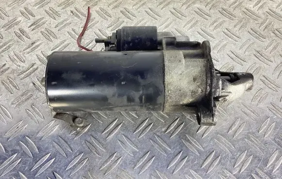 Volkswagen PASSAT B5 Starter motor 0001110122 068911024