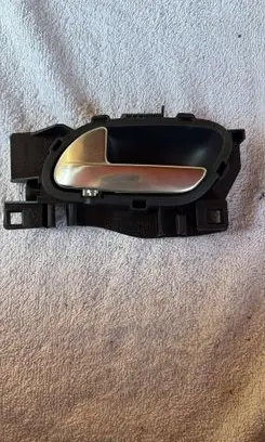 Citroen C4 II Front door interior handle 9143T8