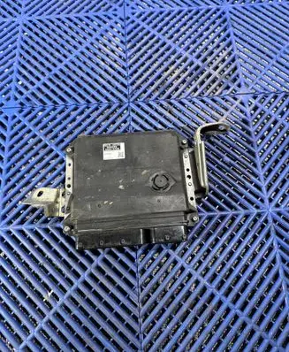 Toyota Prius (XW30) Engine control unit/module 8966147540 2756000021