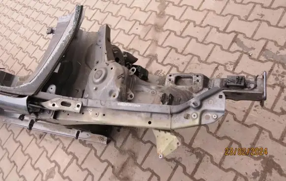 Seat Leon (5F) Front quarter panel 