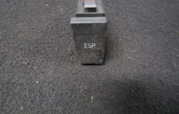 Volkswagen PASSAT B5 ESP (stability program) switch 3b0927134a