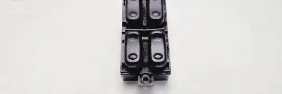 Mazda Xedos 9 Electric window control switch CA0666350B C8HD52B