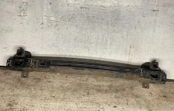 Hyundai Santa Fe Front bumper cross member