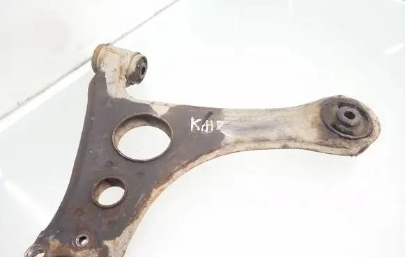 Mercedes-Benz A W168 Front lower control arm/wishbone 3F179