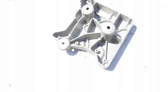 Nissan Qashqai Engine mounting bracket 648664EF01