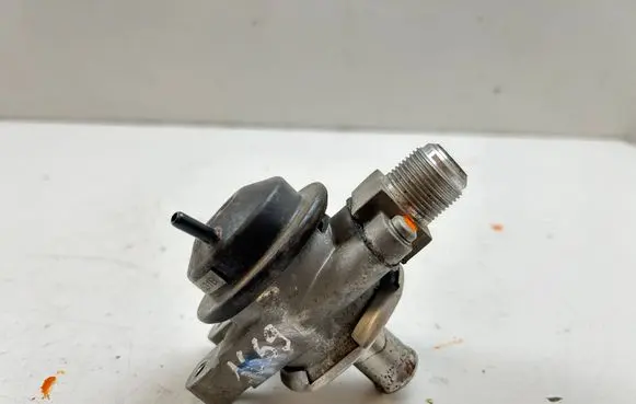 Jaguar XK - XKR Secondary air pump 6R839F491AC