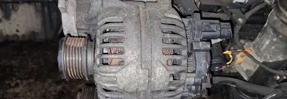 Volkswagen Golf Plus Generator/alternator 06f903023f