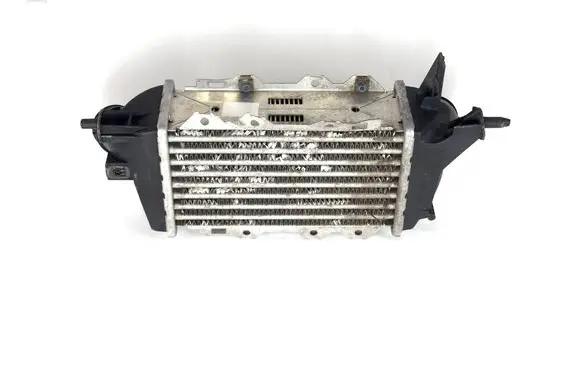 Opel Vectra B Intercooler radiator 52475657