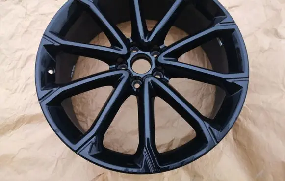 Audi Q3 F3 R21 alloy rim 83A601025AK
