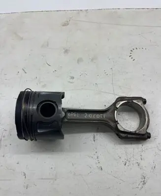 Opel Insignia A Piston with connecting rod A20DTH