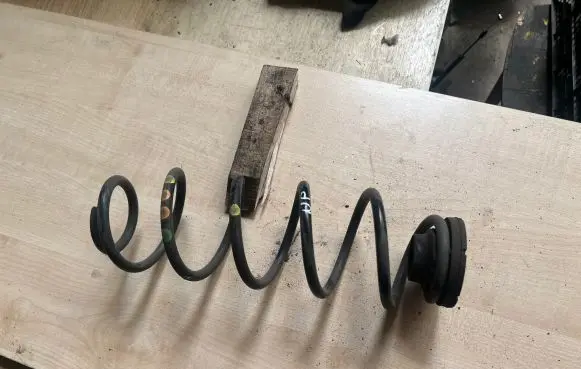 Volkswagen Up Rear coil spring 1S0511115AH