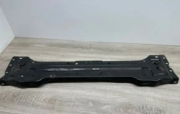 Mercedes-Benz E C207 W207 Top upper radiator support slam panel 207620032