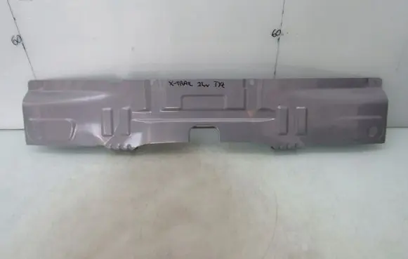 Nissan X-Trail T33 Rear arch XTRAIL