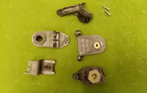 Seat Leon (5F) Headlight washer nozzle holder 5F0998225