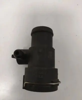 Audi A4 S4 B8 8K Engine coolant pipe/hose 8K0122293F