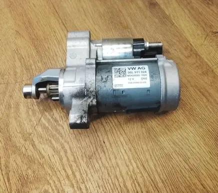 Porsche Macan (95B) Starter motor 06L911024