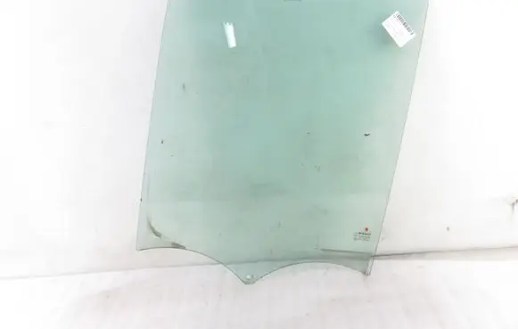 Renault Kangoo II Rear door window glass 