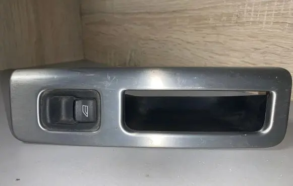Volvo S40 Rear door handle trim W10B124B111UK 200960901A DESPD139