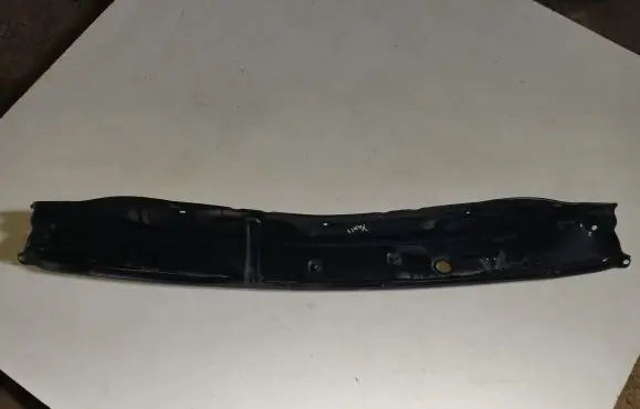 Toyota Yaris Engine compartment bulkhead 