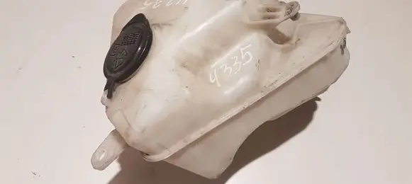 Toyota Prius (XW20) Windshield washer fluid reservoir/tank 060851145