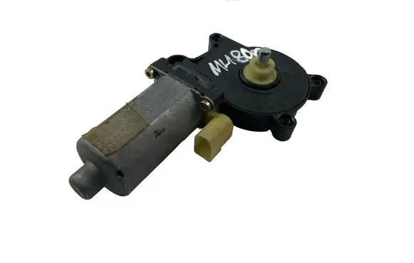 Volvo XC90 Rear door window regulator motor 0130821776