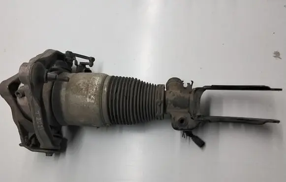 Volkswagen Touareg I Front shock absorber/damper 7L6616039D