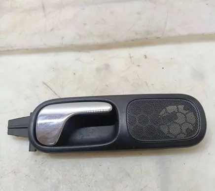 Audi A3 S3 8L Front door interior handle 8L0837020