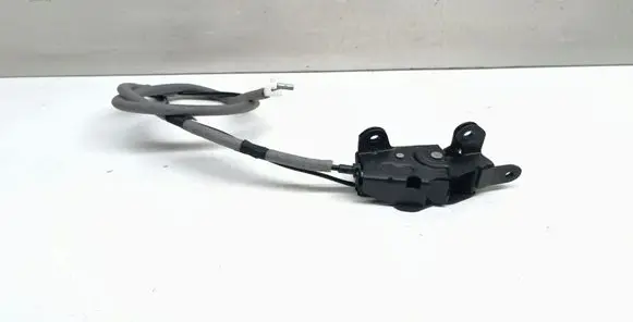 BMW X5 E70 Tailgate lock latch 7183196 9640211