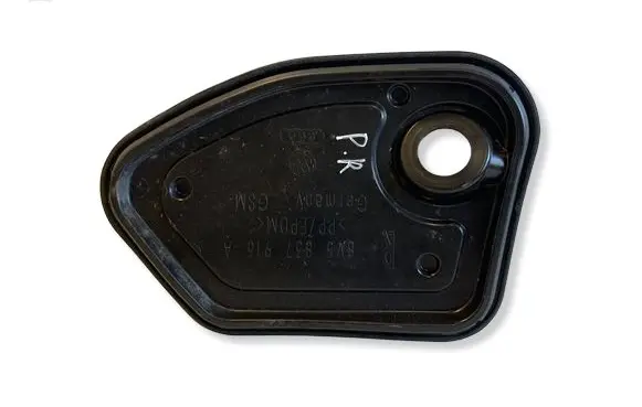 Audi Q3 F3 Other front door trim element 8V5837916A