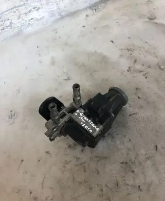 Opel Grandland X EGR valve 5056492401