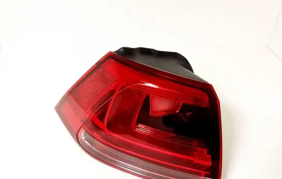 Volkswagen Golf VII Rear/tail lights 2VA011977