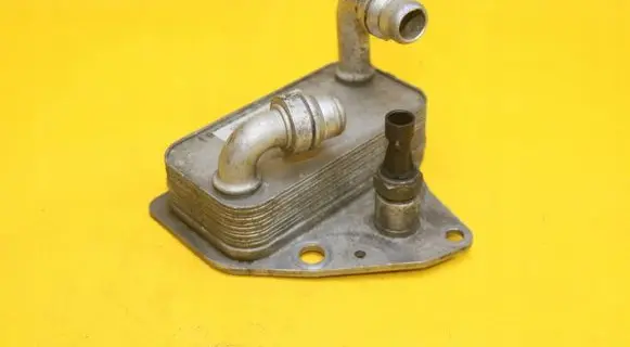 Engine oil radiator