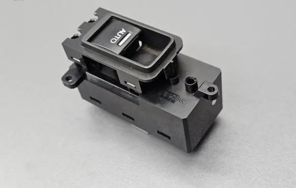 Honda Accord Electric window control switch 35780TL4E01M1 C8HDTL4HE015