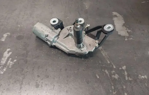 Rear window wiper motor