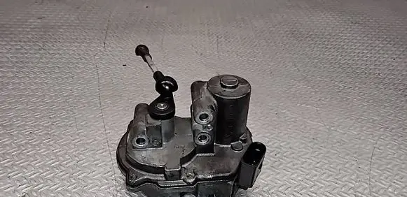 Audi A6 S6 C6 4F Intake manifold valve actuator/motor A2C53308513 282110917 059129086M