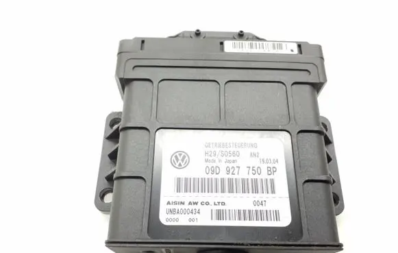 Volkswagen Touareg I Gearbox control unit/module 09D927750BP