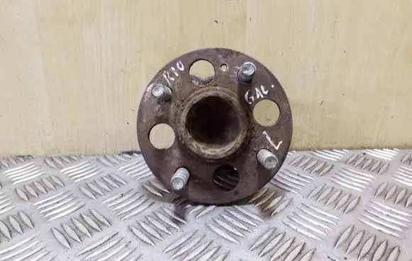 KIA Rio Rear wheel hub