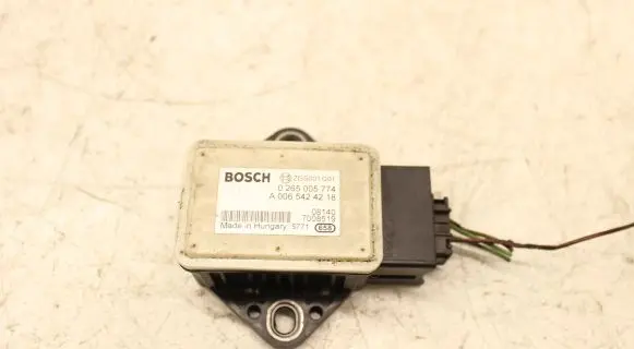 Volkswagen Crafter ESP acceleration yaw rate sensor 0265005774