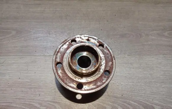 Volvo V70 Front wheel ball bearing 