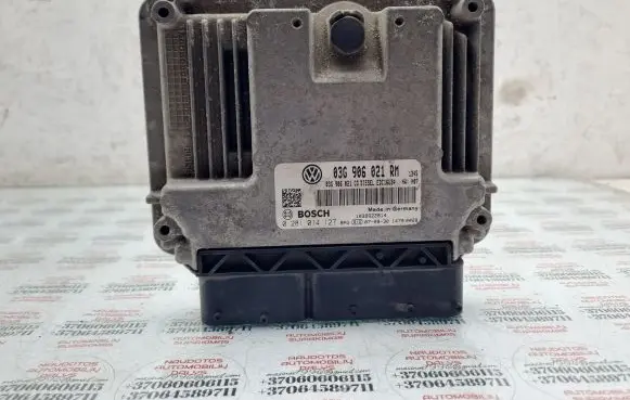 Volkswagen Touran I Engine control unit/module 03G906021RM