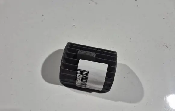 Honda Jazz Dash center air vent grill 77610SLLt01020 77610-SLL-T010-20