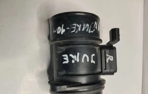 Nissan Juke I F15 Mass air flow meter 8200682558 5WK97021 H8200702517