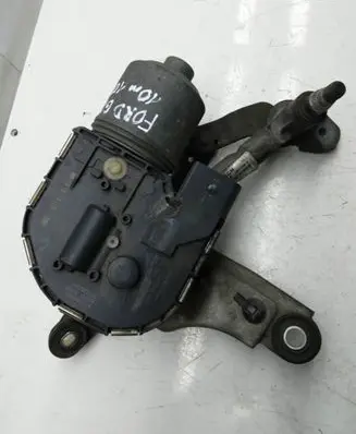 Front wiper linkage