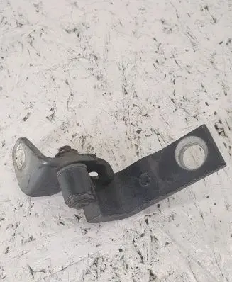 Ford Mondeo MK IV Rear door lower hinge 7S7AA26810AC
