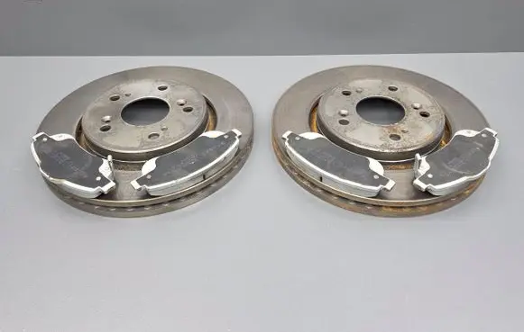 Honda CR-V Front brake disc