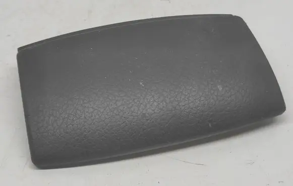 Audi A4 S4 B7 8E 8H Car ashtray 80864