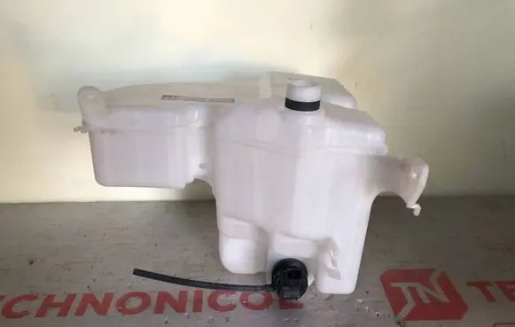 Lexus GS 300 350 430 450H Windshield washer fluid reservoir/tank 8535530040