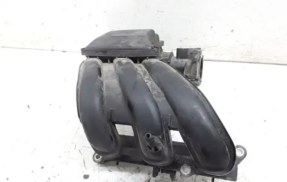 Nissan Micra Intake manifold